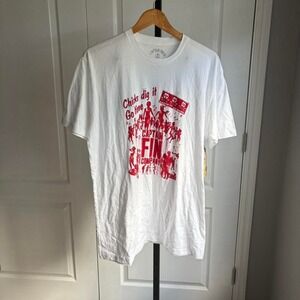 White Captain‎ Fin Chicks Dig It tee